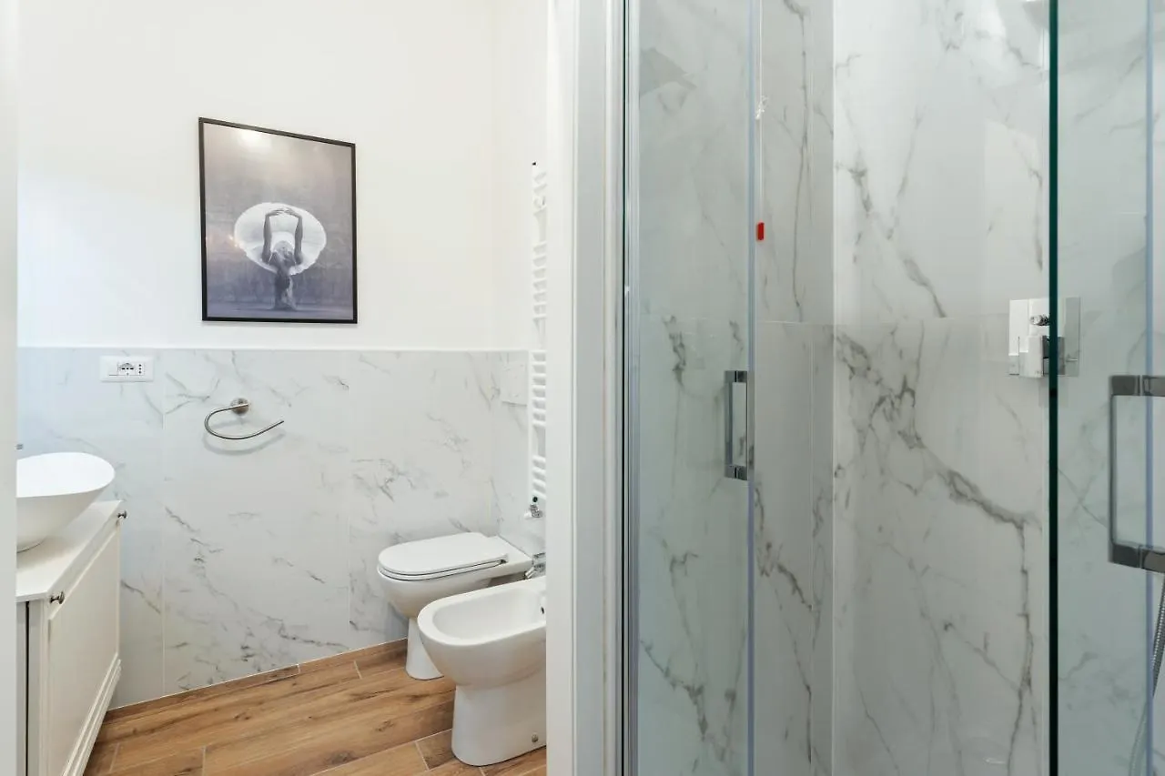 Porta Venezia Suite Milan 0*,  Italy